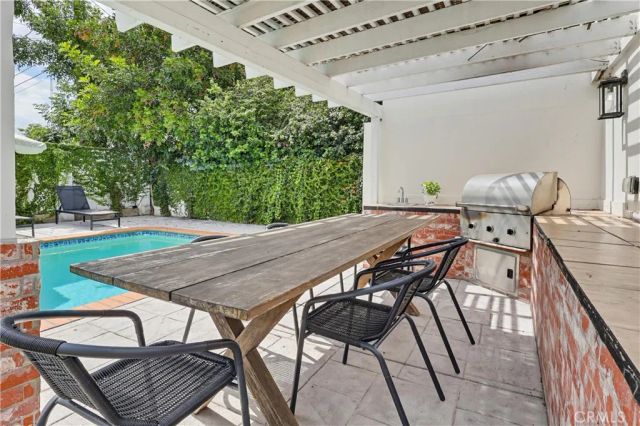 12836 Waddell, Valley Village, CA 91607