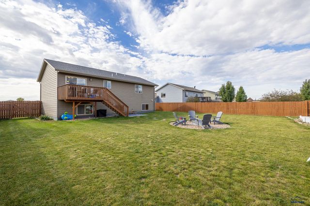 574 NORAD DR, Box Elder, SD 57719