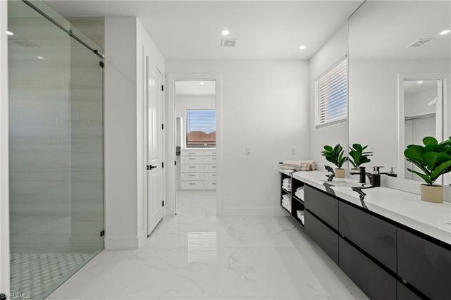 3307 NW 3rd ST, Cape Coral, FL 33993