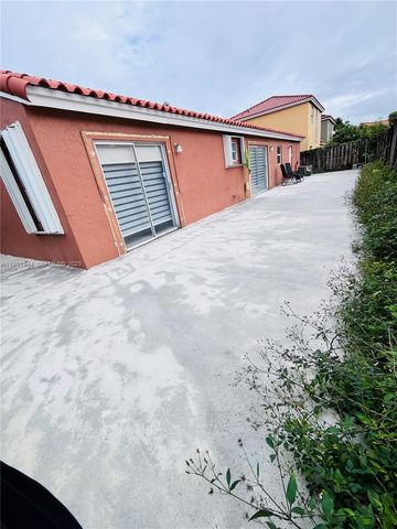 164 NW 85th Ct 0, Miami, FL 33126