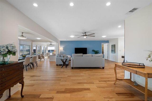 1611 HIGHLAND CLUB LANE, Palm Harbor, FL 34684