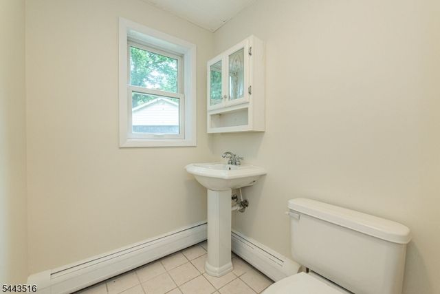 16 Florence St, Hopatcong Boro, NJ 07874