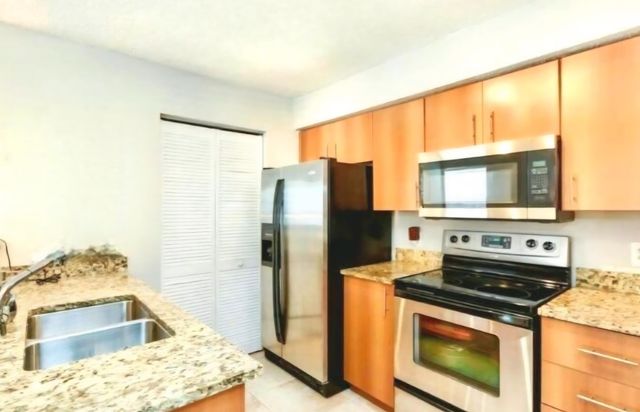 1020 Crystal Way C, Delray Beach, FL 33444