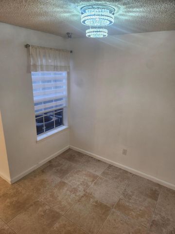 1020 Crystal Way C, Delray Beach, FL 33444