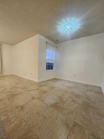 1020 Crystal Way C, Delray Beach, FL 33444