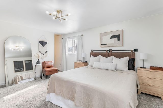 3630 Evesham Court, South Bend, IN 46614