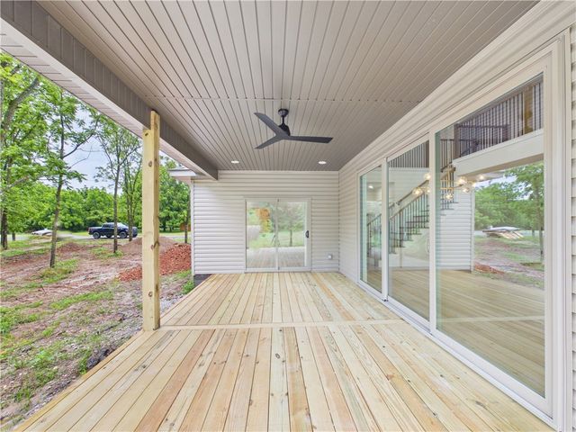 55 Magrath Drive, Bella Vista, AR 72715