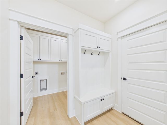 55 Magrath Drive, Bella Vista, AR 72715