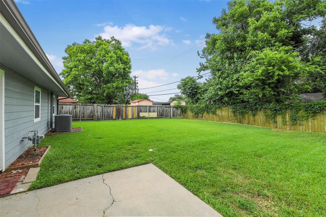 6806 Glen Rock Drive, Houston, TX 77087