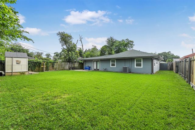 6806 Glen Rock Drive, Houston, TX 77087