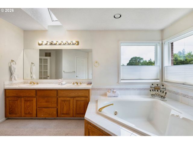 32035 Sw GUISS Way, Wilsonville, OR 97070