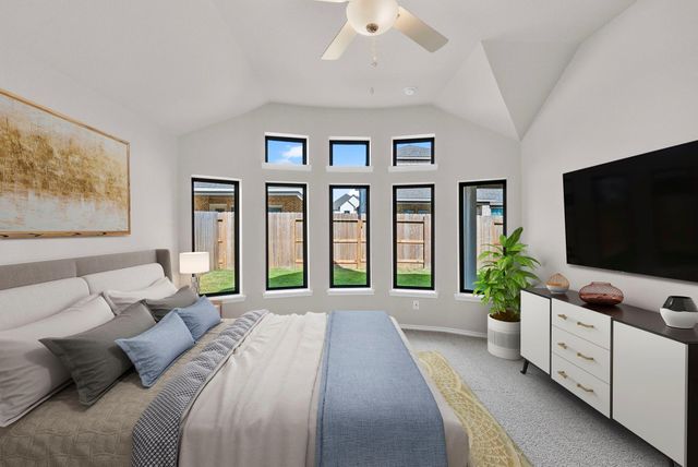 1040 Shoal Creek Trail, Conroe, TX 77304