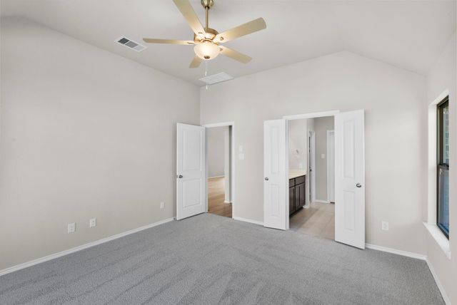 1040 Shoal Creek Trail, Conroe, TX 77304