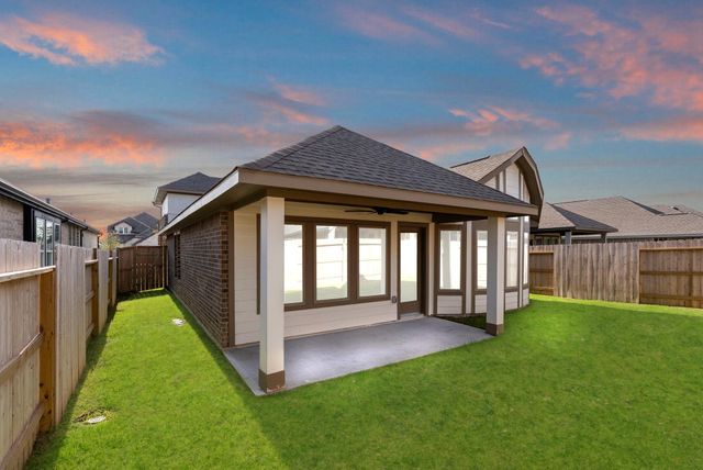 1040 Shoal Creek Trail, Conroe, TX 77304