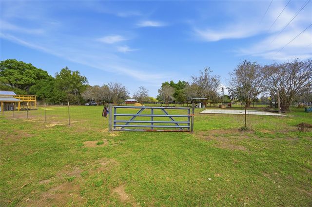 5002 WHO DAT ROAD, Plant City, FL 33565