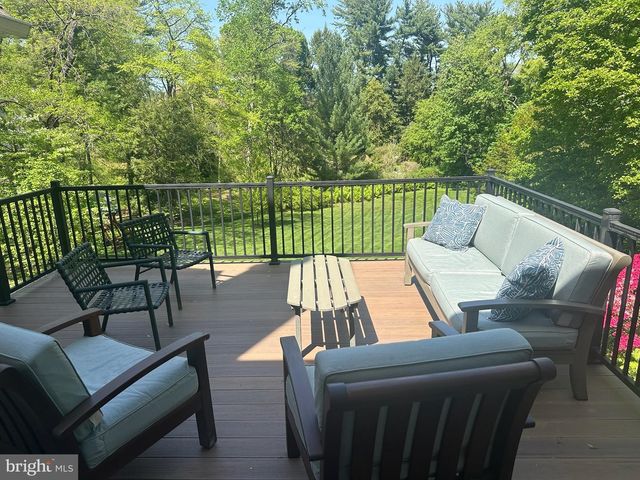 505 OLD GULPH RD, Bryn Mawr, PA 19010