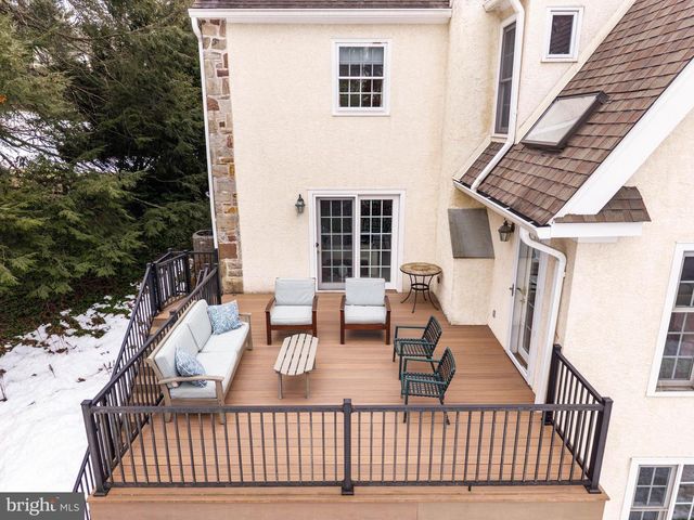 505 OLD GULPH RD, Bryn Mawr, PA 19010