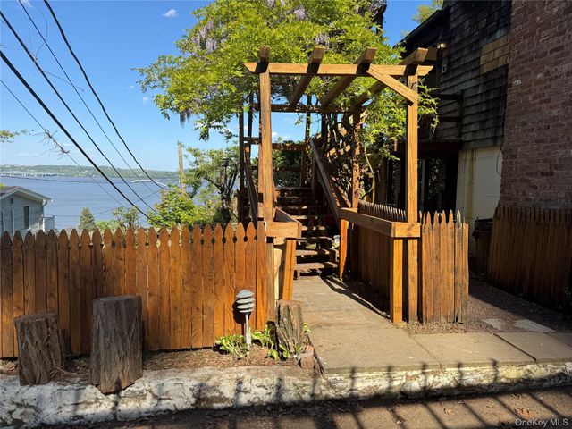45 Upper Ritie Street 45, Piermont, NY 10968