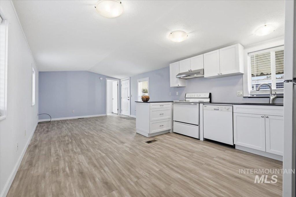 5653 N Fairfax, Garden City, ID 83714 photo 10