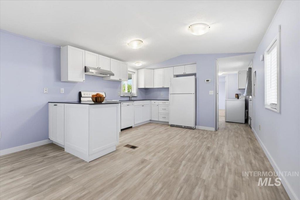 5653 N Fairfax, Garden City, ID 83714 photo 9