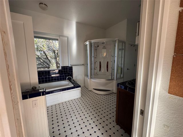 3701 Fischer Store RD, Wimberley, TX 78676