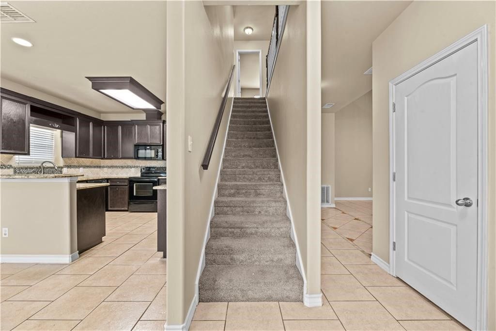 6438 Hardwick St, Corpus Christi, TX 78412 — photo 3