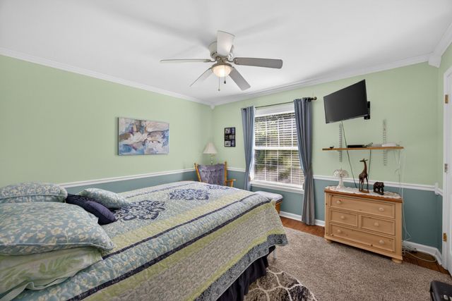2403 N Pointe Cove Cir, Cookeville, TN 38506