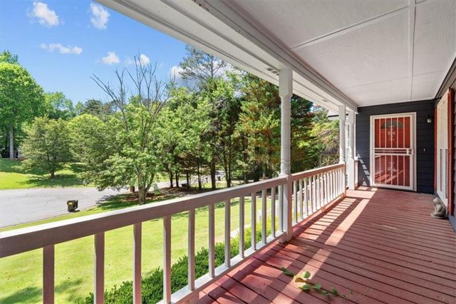 51 Bedford Court, Douglasville, GA 30134