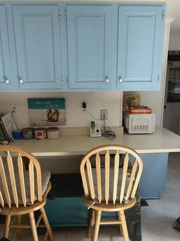 61 Pinehurst Drive, Plymouth, MA 02360