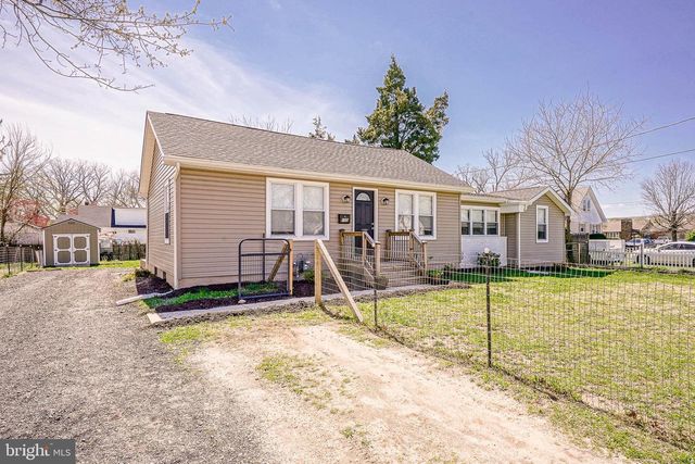 105 OXFORD ST, Vineland, NJ 08360
