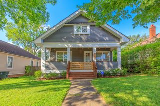 2104 Oak Street, Chattanooga, TN 37404