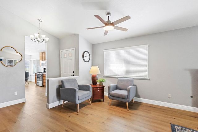 8848 Gemwood Way, Elk Grove, CA 95758