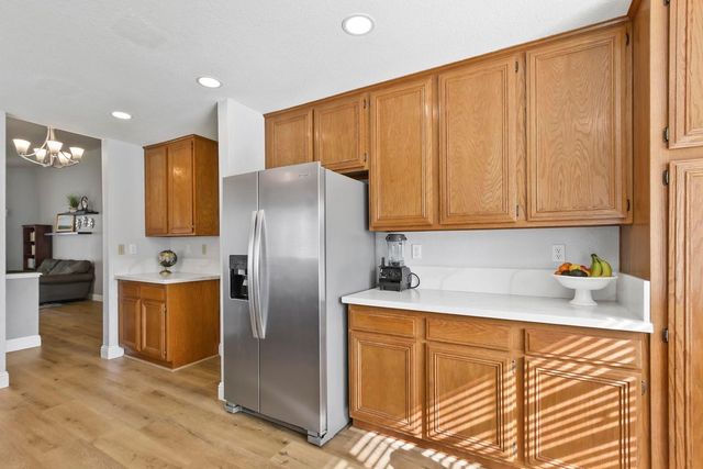 8848 Gemwood Way, Elk Grove, CA 95758