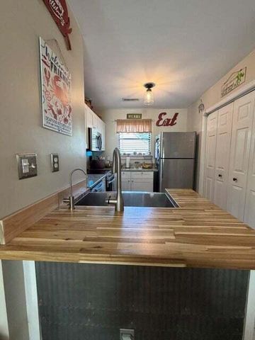 923 E Estates Boulevard Apt A, Charleston, SC 29414