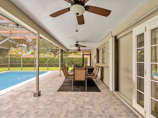 7381 SW 9th Street, Plantation, FL 33317
