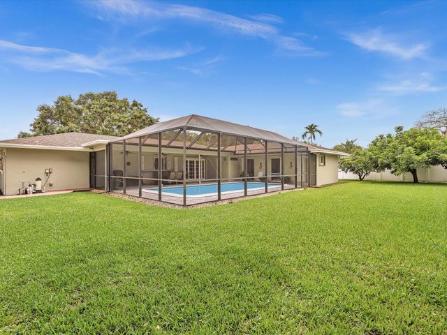 7381 SW 9th Street, Plantation, FL 33317