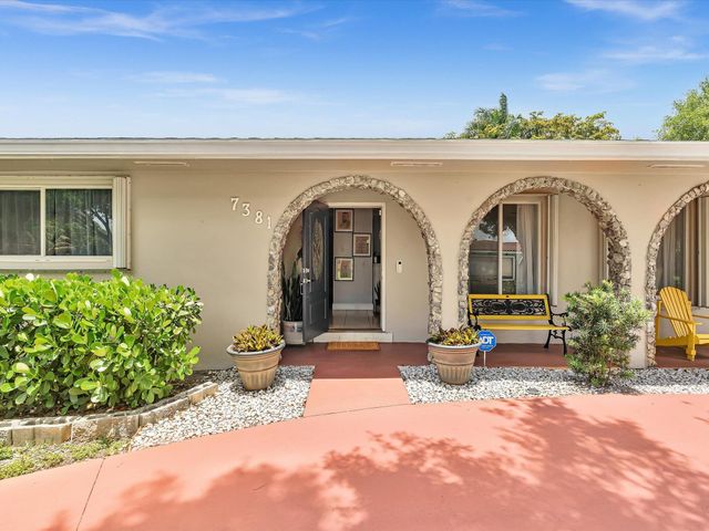 7381 SW 9th Street, Plantation, FL 33317