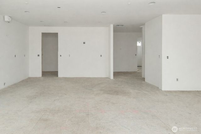 16933 32nd Avenue E, Tacoma, WA 98446