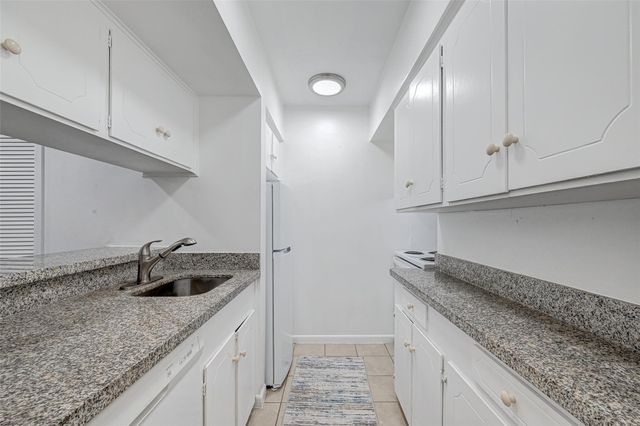 5863 Inwood Drive 3, Houston, TX 77057