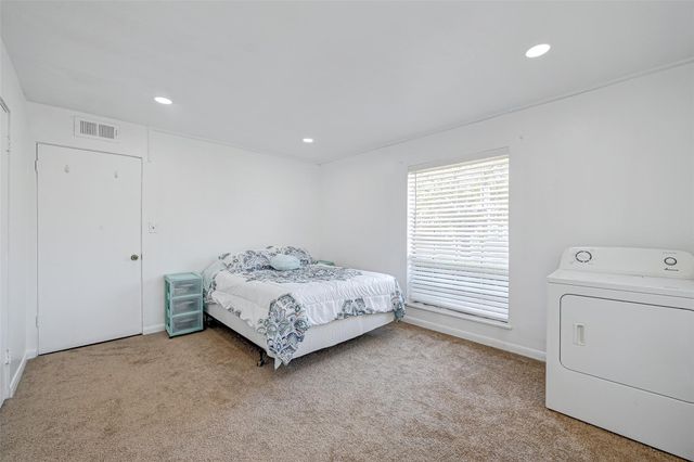 5863 Inwood Drive 3, Houston, TX 77057