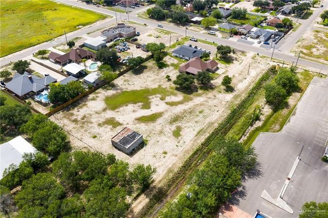 906 W Veterans Boulevard, Palmview, TX 78572