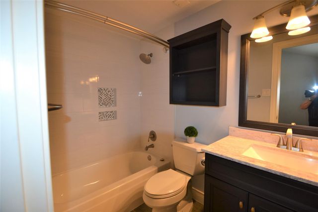 2626 North Boulevard 22, Houston, TX 77098