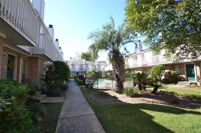 2626 North Boulevard 22, Houston, TX 77098