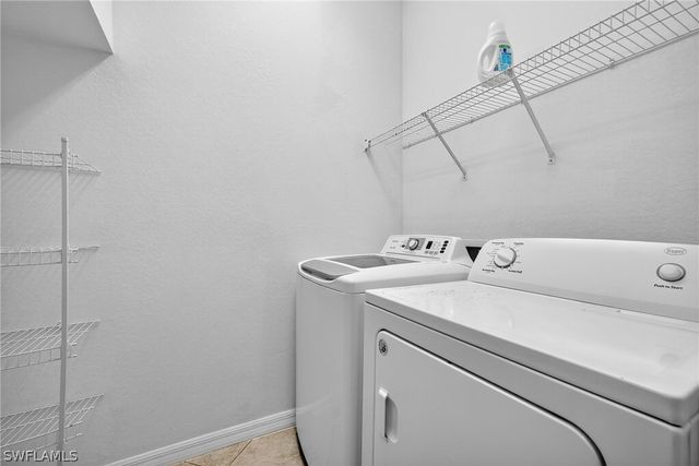 7666 Bristol CIR, Naples, FL 34120