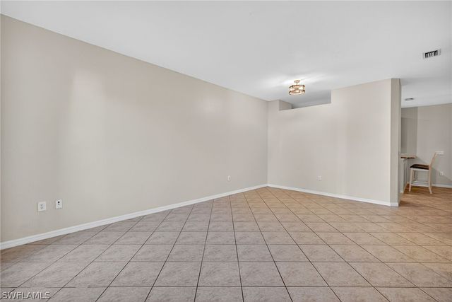 7666 Bristol CIR, Naples, FL 34120