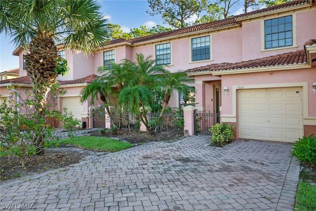 7666 Bristol CIR, Naples, FL 34120