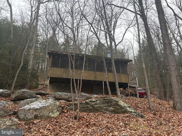 292 MOUNTAIN DR, Orrtanna, PA 17353