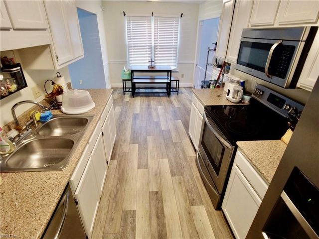 407 Collier CRES, Suffolk, VA 23434