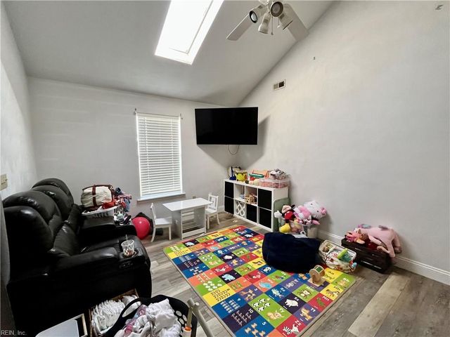 407 Collier CRES, Suffolk, VA 23434