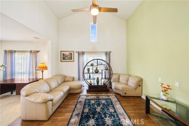 228 S Olive A312, Alhambra, CA 91801